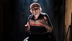 В Астраханской области пенсионер похитил с прилавка кошелёк