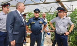 Астраханские заключённые сделали урны для набережной Волги