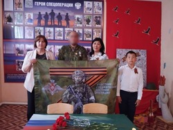 Герой СВО встретился с астраханскими школьниками