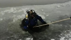 Астраханские водолазы ищут пропавшего рыбака