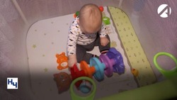 Работающие астраханки могут получить пособие по уходу за ребёнком до полутора лет 