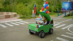 В Астрахани прошёл «военный парад» для детей с ограниченными возможностями