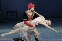 Донецкий театр оперы и балета покажет спектакли в Астрахани