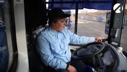 Битва между новыми автобусами и маршрутками в Астрахани разыгралась не на шутку