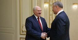 Губернатор Астраханской области поздравил Александра Лукашенко с победой на выборах