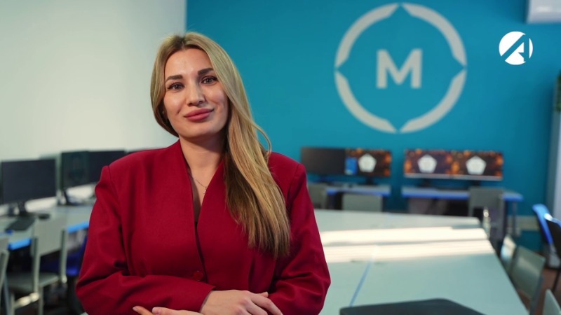 Елена Староверова