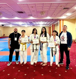 Астраханские каратисты завоевали девять медалей на чемпионате мира