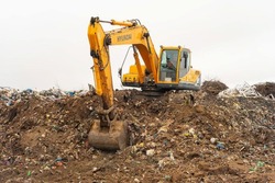 С ахтубинской свалки вывезли более 150 тысяч тонн отходов