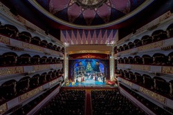 Солисты астраханского театра дадут «Рождественский бал в опере»