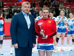 Российские гандболистки завоевали Кубок Каспия