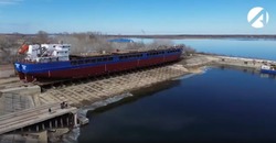 На астраханском заводе «Лотос» построили новый сухогруз