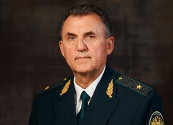 Генерал-майор астраханской таможенной службы отмечает 75-летие