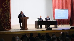 Игорь Мартынов принял участие в выездном совещании комитета по экономике и инвестиционной политике