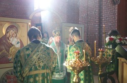 Глава Астраханской области принял участие в праздничном богослужении