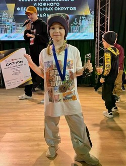 Астраханская школьница победила на чемпионате и первенстве России по танцевальному спорту