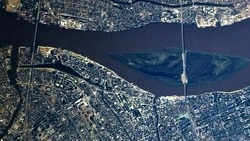 В честь Дня Волги Роскосмос опубликовал фото Астрахани с орбиты