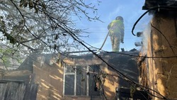 В Астраханской области горел жилой дом