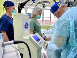 Астраханские онкологи проводят органосохранные операции при раке гортани