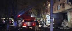 При пожаре в Трусовском районе спасены 30 человек