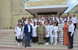 Астраханские студенты-медики пообщались с героем СВО