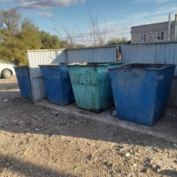 В астраханском посёлке после обращения в прокуратуру убрали мусор
