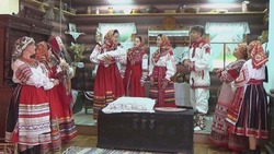 Ансамбль «Астраханская песня» стал лауреатом фестиваля «От печки до печки»