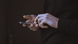 Астраханец потратил крупную сумму на неоказанные интимные услуги