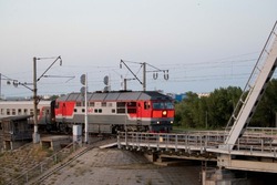 В Ахтубинске будет приостановлено движение через железнодорожный переезд