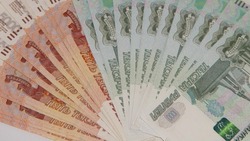 Астраханка задолжала банку почти полмиллиона рублей 