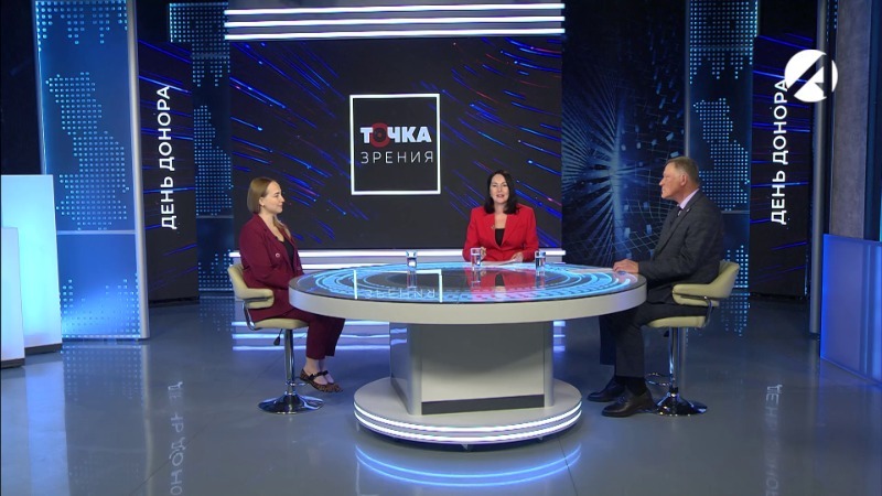 Владимир Мещеряков, Надежда Марчукова и Елизавета Ким