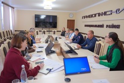 В Астраханской области обсудили меры поддержки участников СВО