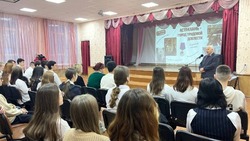 Астраханской молодёжи рассказали о вкладе жителей города в победу над фашизмом