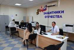 Сыну астраханского ветерана СВО помогли пройти курс реабилитации