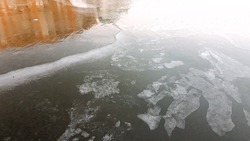 Лёд на астраханских водоёмах остаётся ненадёжным