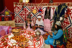 Астраханцев познакомят с богатством национальной культуры России