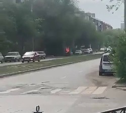 В Астрахани подожгли очередной автомобиль