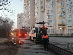 В Астрахани приступили к ремонту улицы Чугунова