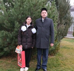 Глава Красноярского района исполнил мечту юной астраханки