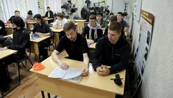 Астраханских призывников отбирают для подготовки в ДОСААФ