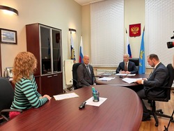 Астраханский вице-губернатор провёл личный приём граждан
