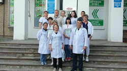 Астраханские врачи обследовали детей из Кременского района ЛНР 