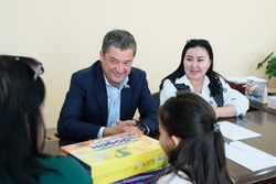 Депутат Госдумы присоединился к акции «Собери ребёнка в школу» в Астраханской области