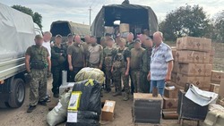 Бойцам астраханского дивизиона «Лотос» доставили очередной гуманитарный груз