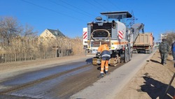 Астраханские специалисты приступили к ремонту Фунтовского шоссе