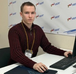 Астраханец нашёл призвание в помощи защитникам Родины