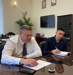 Прямая линия с правительством Астраханской области продолжает работу