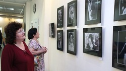 В «Иллюзионе» открыли персональную выставку астраханского фотохудожника 