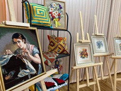 В Астрахани открылась выставка изделий народных мастеров Красноярского района