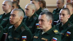 Астраханцам рассказали об изменениях в законодательстве для контрактников