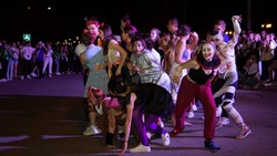 Молодые астраханцы могут стать актёрами уличного театра «Чудо»
